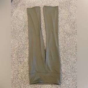 NEW American Eagle the Everything Flare size M